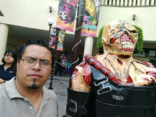 Leobardo Martinez Photo 9