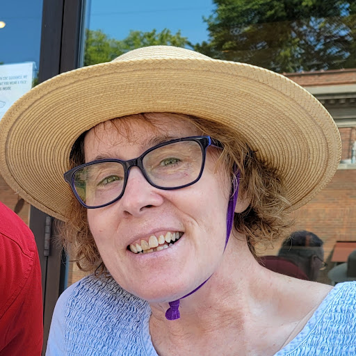 Jackie Christensen Photo 37