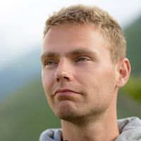 Benjamin Henriksen Photo 12