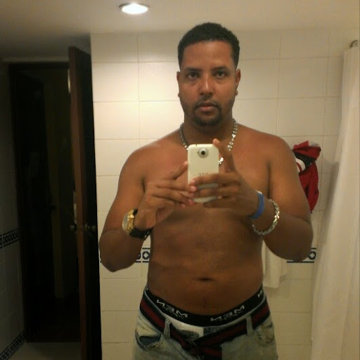 Sandy Colon Photo 19