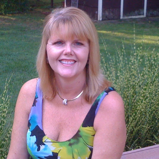 Denise Mathews Photo 38
