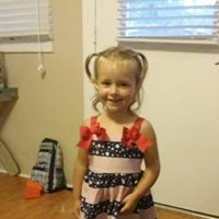 Elizabeth Clements Photo 9