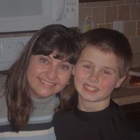 Julie Gilmore Photo 9