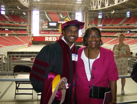 Gloria Dixon Photo 30
