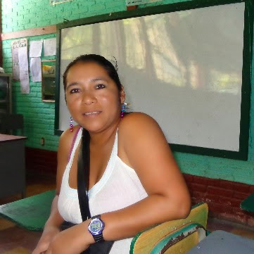 Alba Morales Photo 31