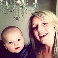 Julie Wiles Photo 7