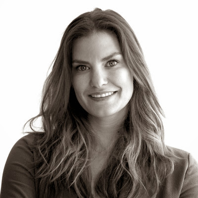 Antonia Thompson Photo 30