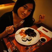 Catherine Leung Photo 37