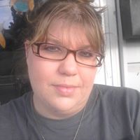 Kelly Barton Photo 29