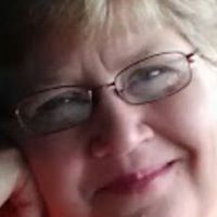 Elizabeth Baxter Photo 38