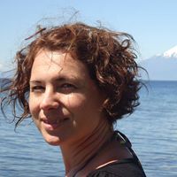 Julia Albano Photo 18