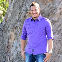 Lee Hendricks Photo 7