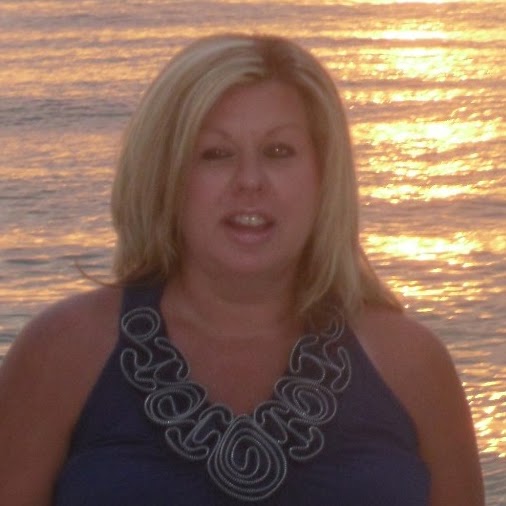 Lori Cook Photo 31