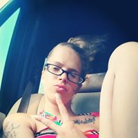 Danielle Bell Photo 42