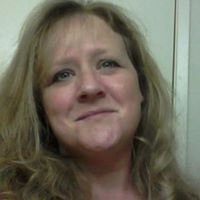 Toni Stevenson Photo 18