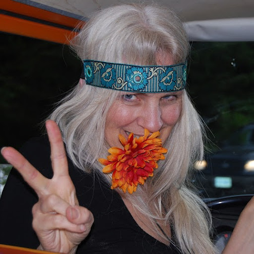 Debra Shields Photo 20