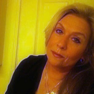 Sharon Lynch Photo 38