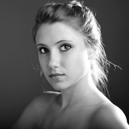 Anna Stevens Photo 31