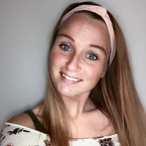 Miranda Davis Photo 16