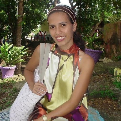 Justine Watson Photo 11