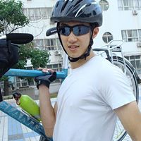 Yujing Zhang Photo 13