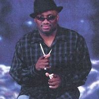 Damon Henderson Photo 10
