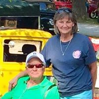 Linda Hooper Photo 16