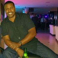Julian Grant Photo 32