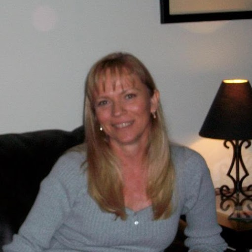 Lisa James Photo 39