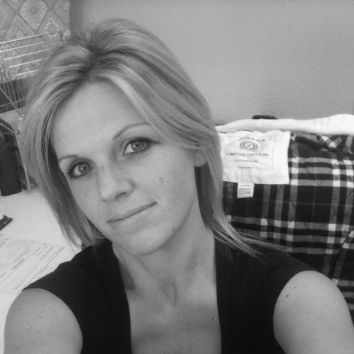Julie Sherman Photo 46