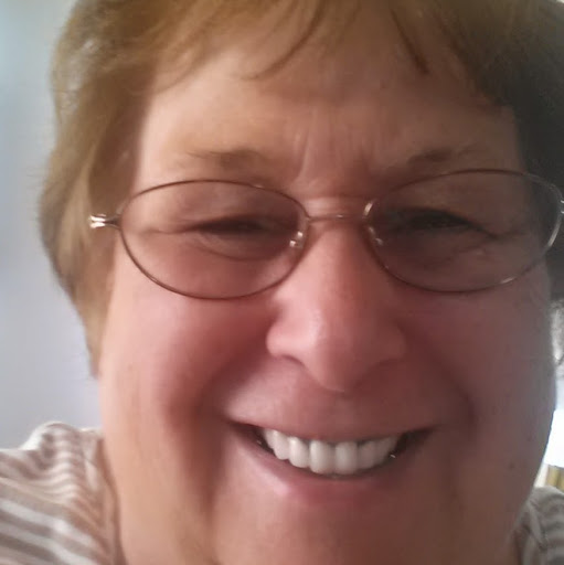 Janet Lindsay Photo 6