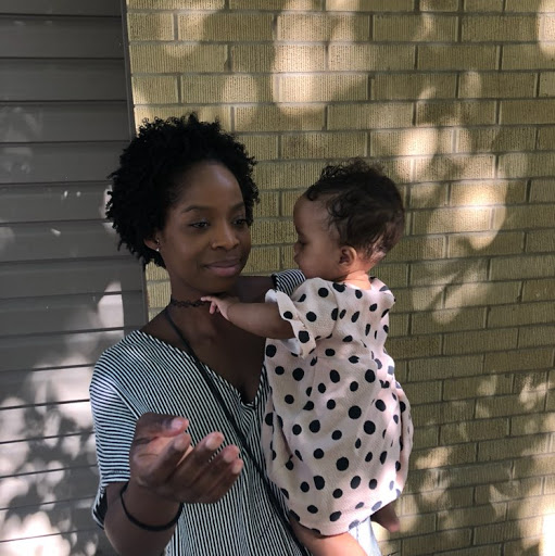 Kimberly Irving Photo 31