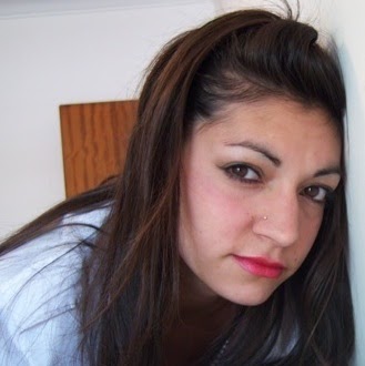 Jacqueline Richard Photo 35