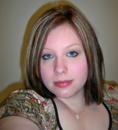 Danielle Reeves Photo 31