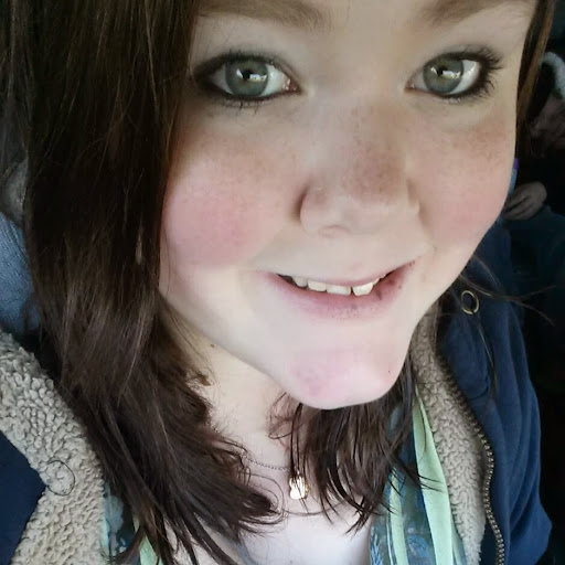 Samantha Barber Photo 25