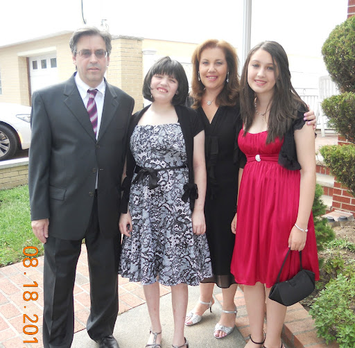Lori Bernstein Photo 36