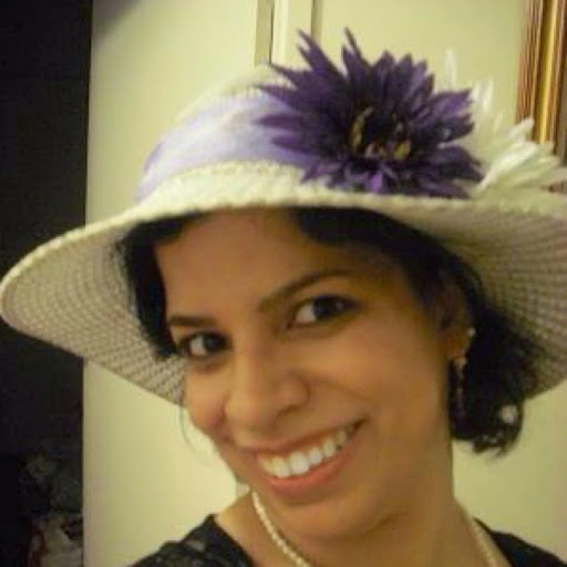 Jennifer Khan Photo 35