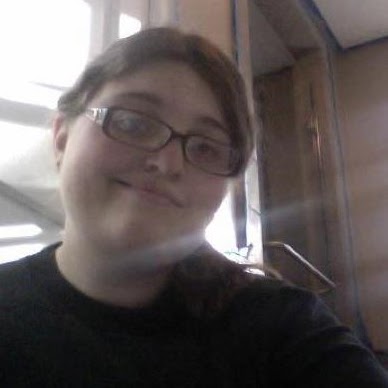 Allison Hodges Photo 32