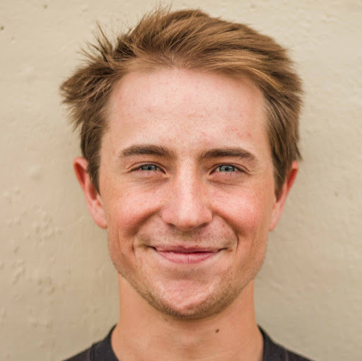 Jeremy Snyder Photo 29