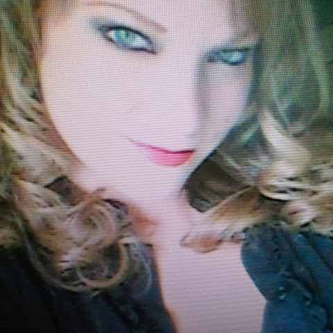 Heather Tanis Photo 2