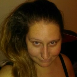 Amber Bower Photo 28