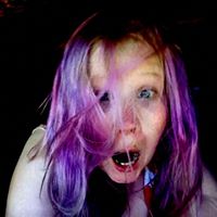 Anna Hahn Photo 13