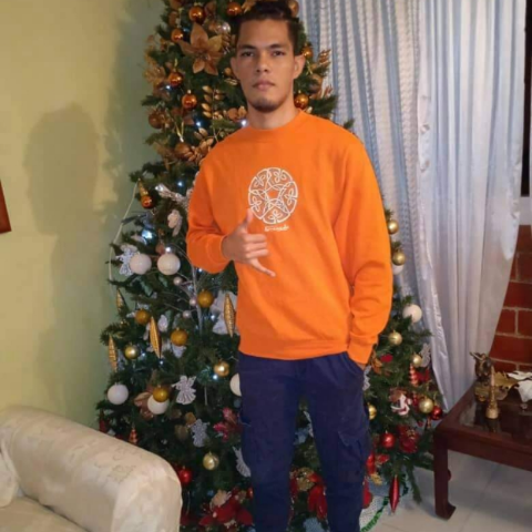 Gregory Gonzalez Photo 40