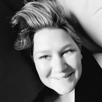 Clair Gardner Photo 6