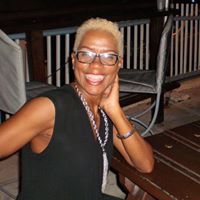 Tanya Layne Photo 7