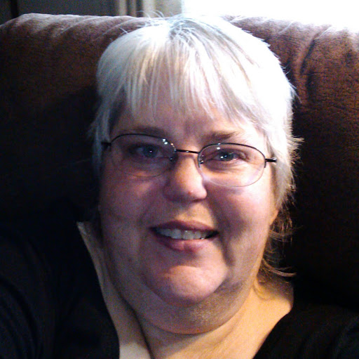 Michele Arnold Photo 13