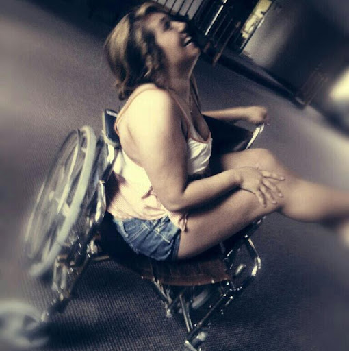 Alyssa Shultz Photo 9