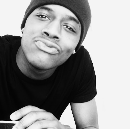 Tony Thompson Photo 31