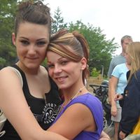 Sarah Everhart Photo 17
