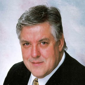 Richard Whitney Photo 13